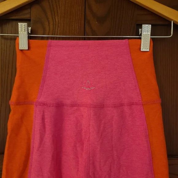 Beyond Yoga Spacedye Vitality Colorblock Legging Orange Pink Small - Picture 7 of 11